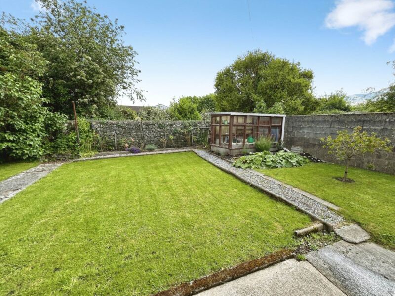 17 St Senan`s Road, , Ennis,  County Clare