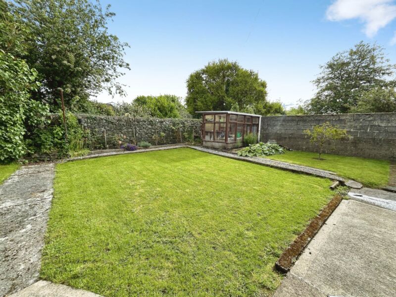 17 St Senan`s Road, , Ennis,  County Clare