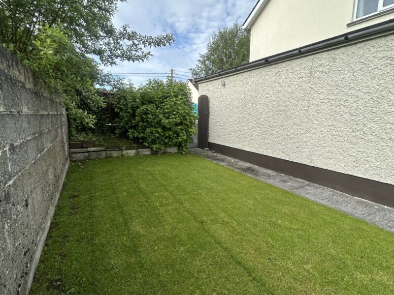 17 St Senan`s Road, , Ennis,  County Clare