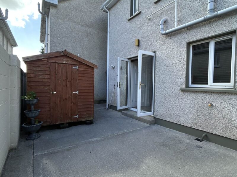 42 Shanacloon, Shanballa, Lahinch Road, , Ennis,  County Clare
