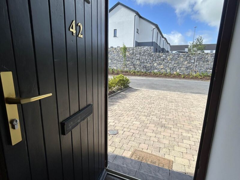 42 Shanacloon, Shanballa, Lahinch Road, , Ennis,  County Clare
