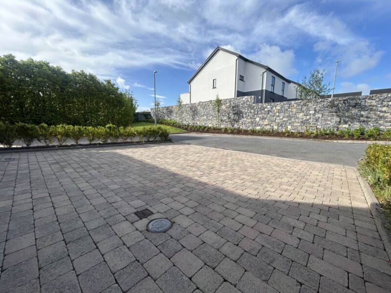 42 Shanacloon, Shanballa, Lahinch Road, , Ennis,  County Clare