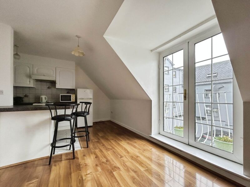 6 Parnell Court, Summerhill, , Ennis,  County Clare
