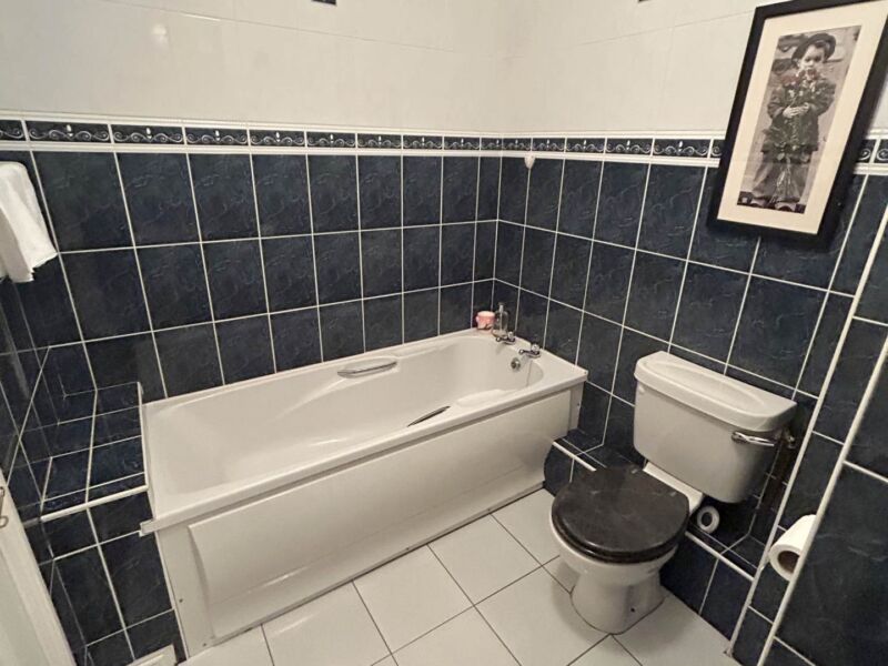 Apt. 12 An Ghleann, Bruach Na Habhainn, Quin Road, , Ennis,  County Clare