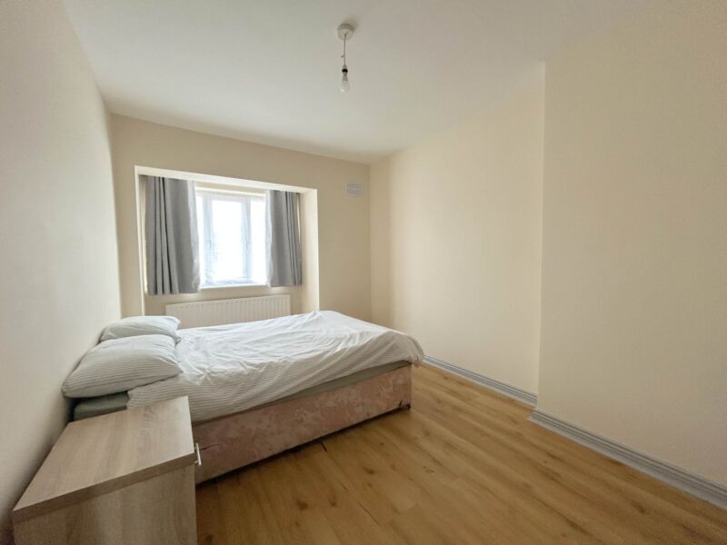 8 Drumbiggle Drive, , Ennis,  County Clare