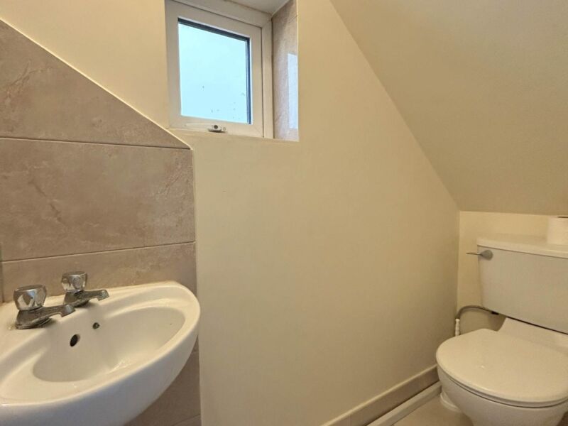 8 Drumbiggle Drive, , Ennis,  County Clare