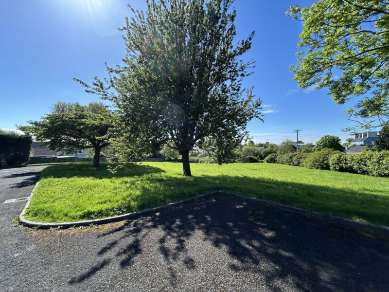 31 Rosanore, , Ennis,  County Clare