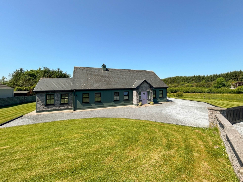 for sale at Leckaun, Kilnamona, Ennis, Co. Clare V95 T0HF
