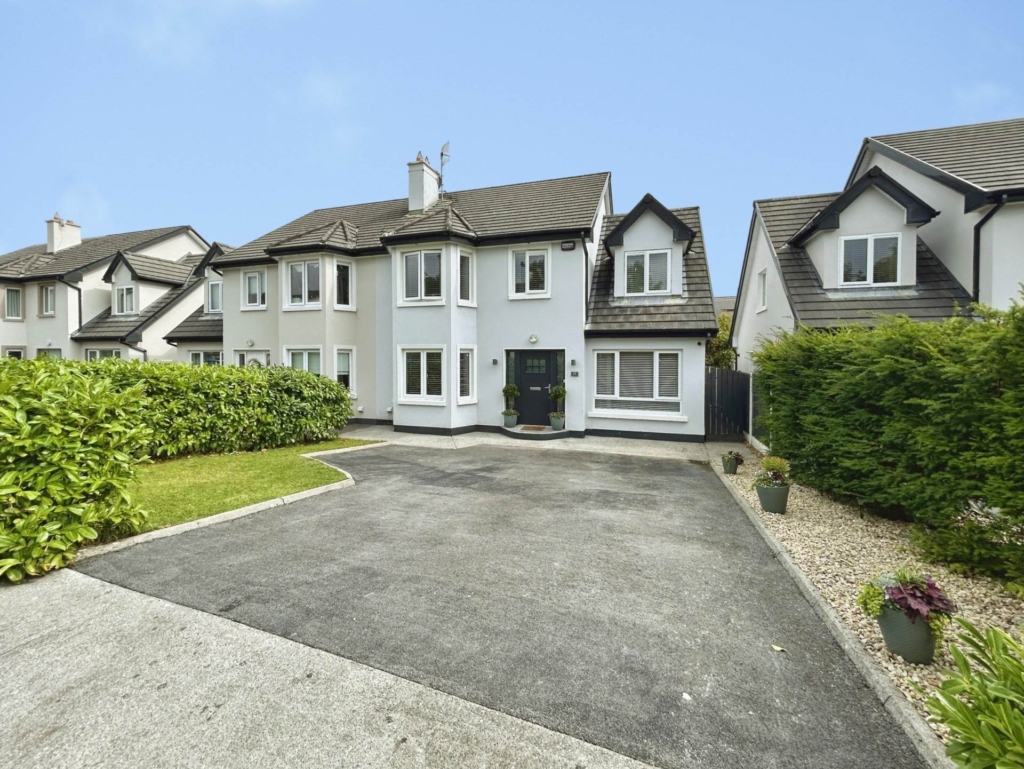 for sale at 10 Gort Leamhan, Roslevan, Tulla Road, Ennis, Co. Clare. V95 WPT8