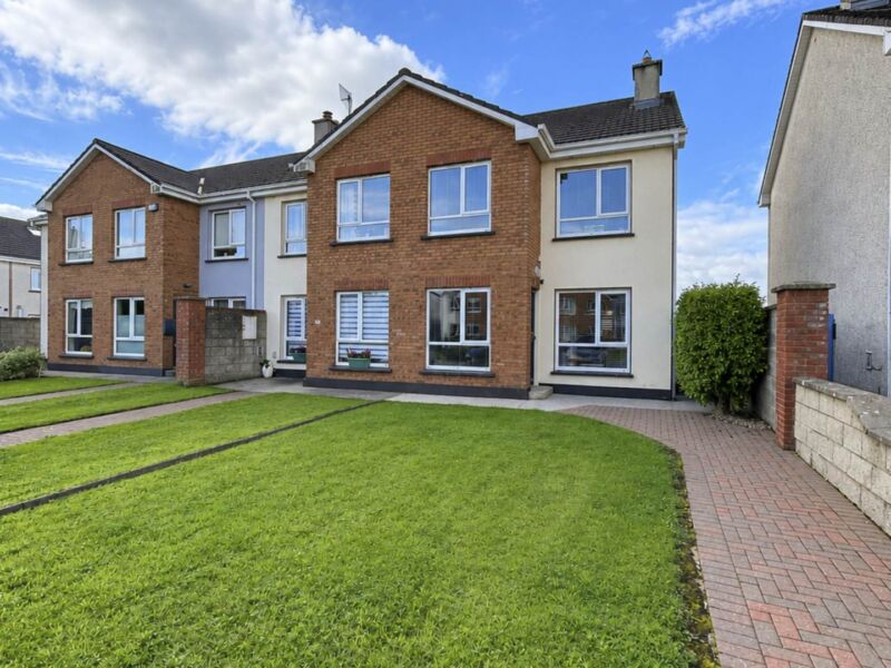 11 Lissaniska, Claureen, , Ennis,  County Clare