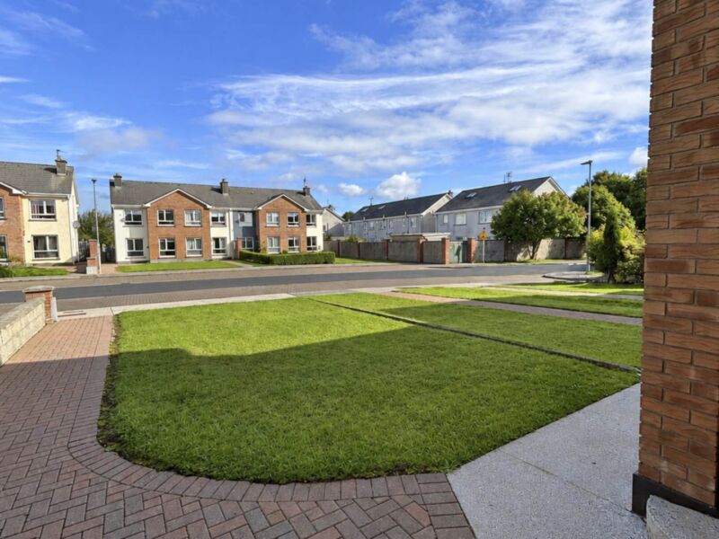 11 Lissaniska, Claureen, , Ennis,  County Clare