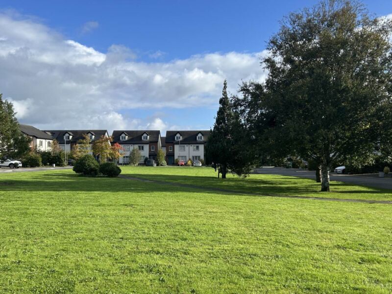 4 Sycamore Drive, Limerick Road, , Ennis,  County Clare